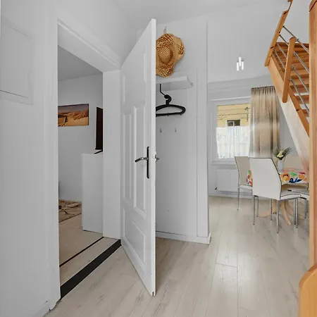 Stranddistel, Haus Gudrun Whg 8 Apartman Zinnowitz